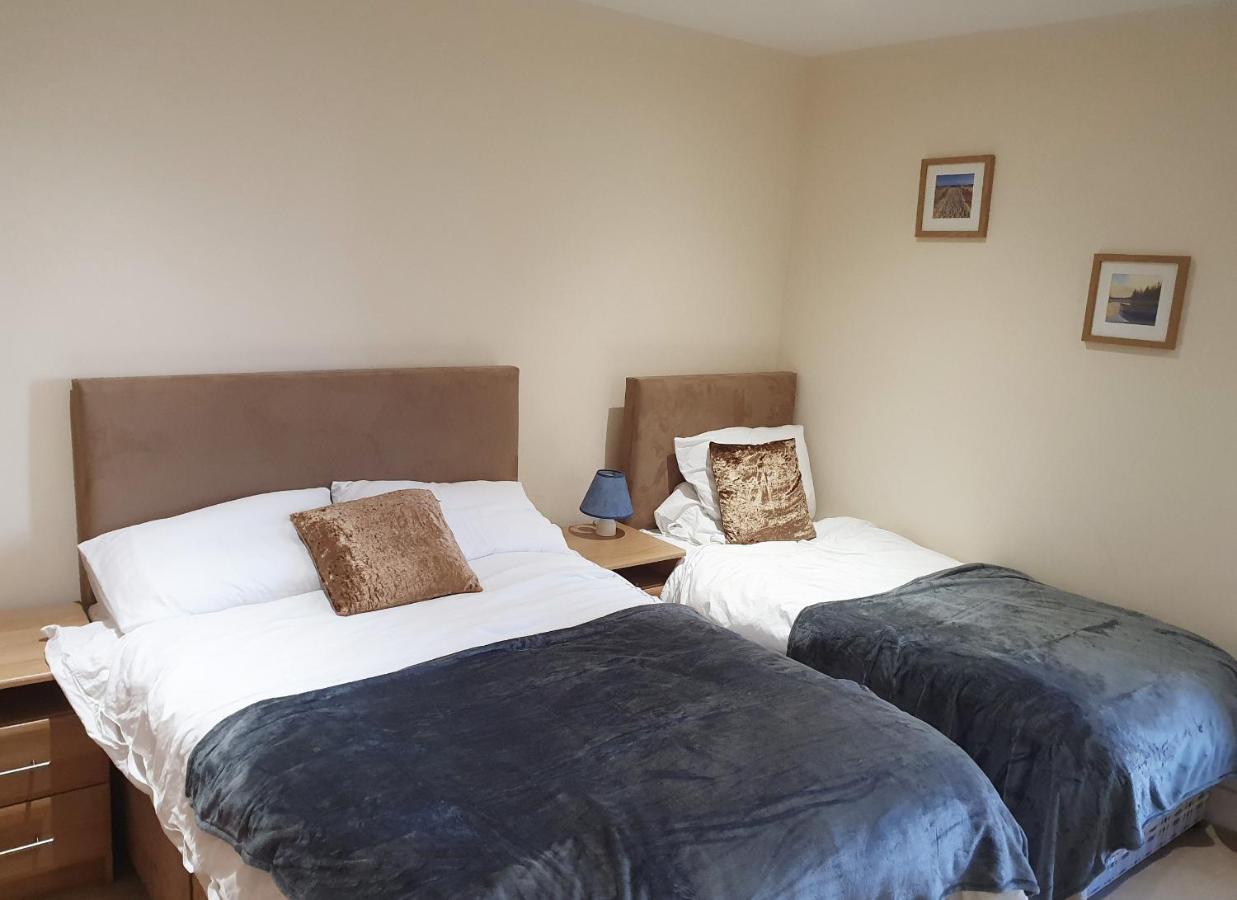 Ballycotton Holiday Apartment No 6 By Trident Holiday Homes Exterior photo