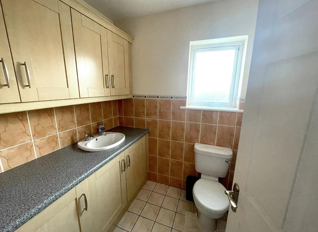 Ballycotton Holiday Apartment No 6 By Trident Holiday Homes Exterior photo